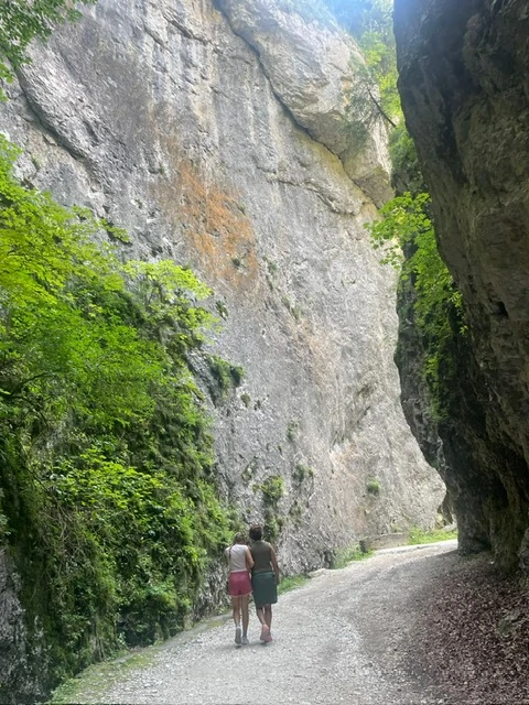 Prăpăstiile Zănoagei